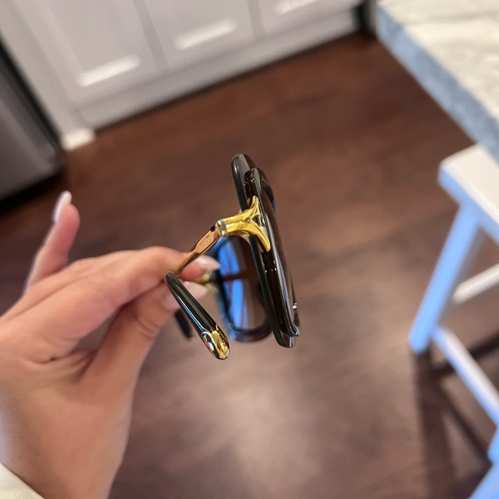 Louis Vuitton Brown and Gold Sunglasses - Picture 6 of 12